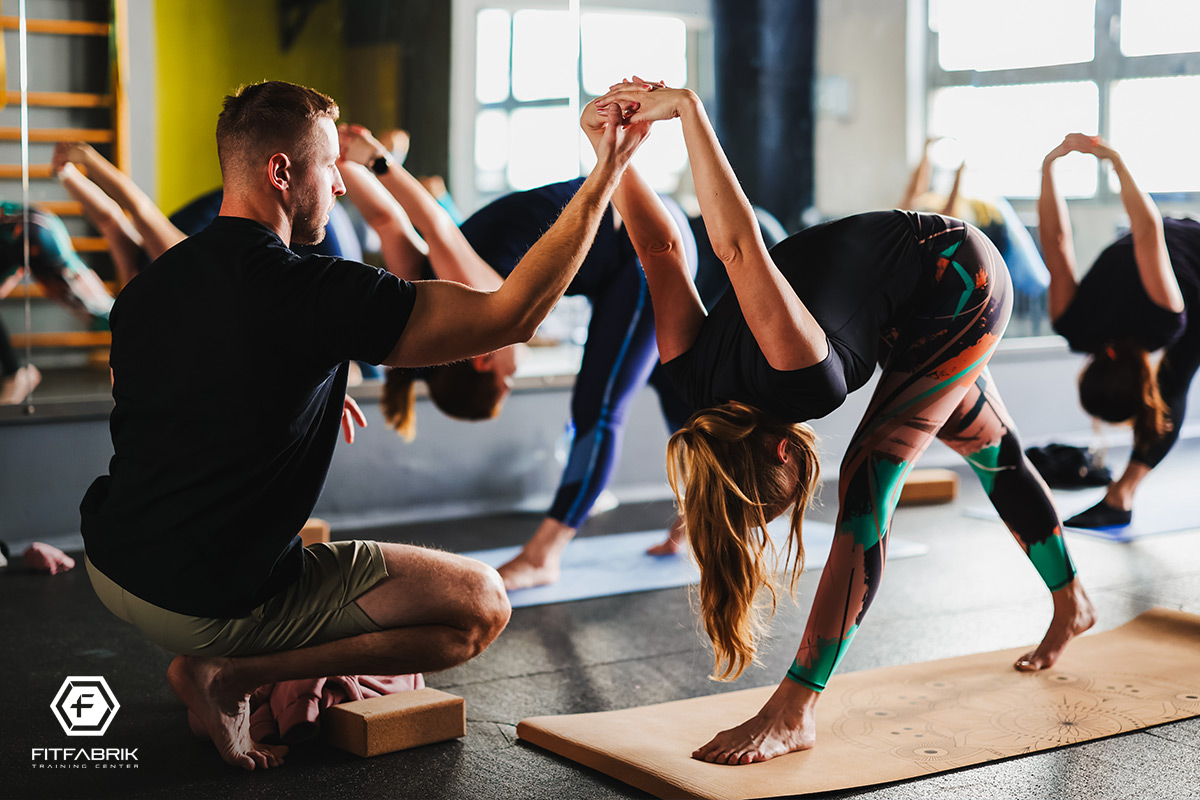 FitFabrik - Yoga vo FitFabrik